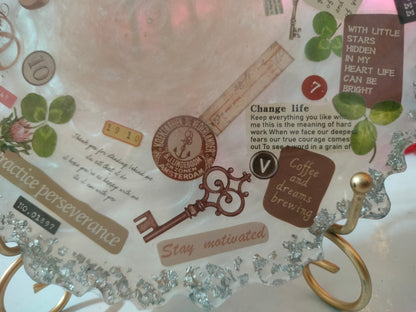 8-Inch Vintage Parisian Cafe Resin Display Plaque - Handcrafted Pearlescent Decorative Plate with Metallic Stand